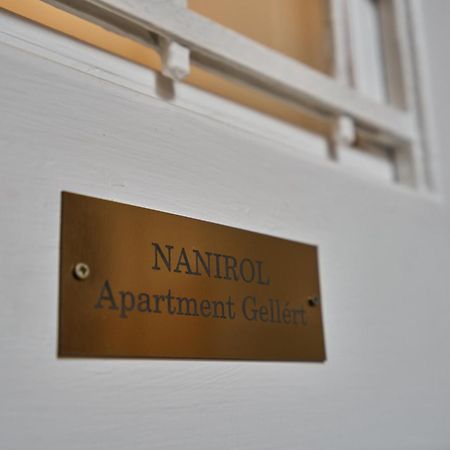 Nanirol Apartment At Gellert Bath 布达佩斯 外观 照片