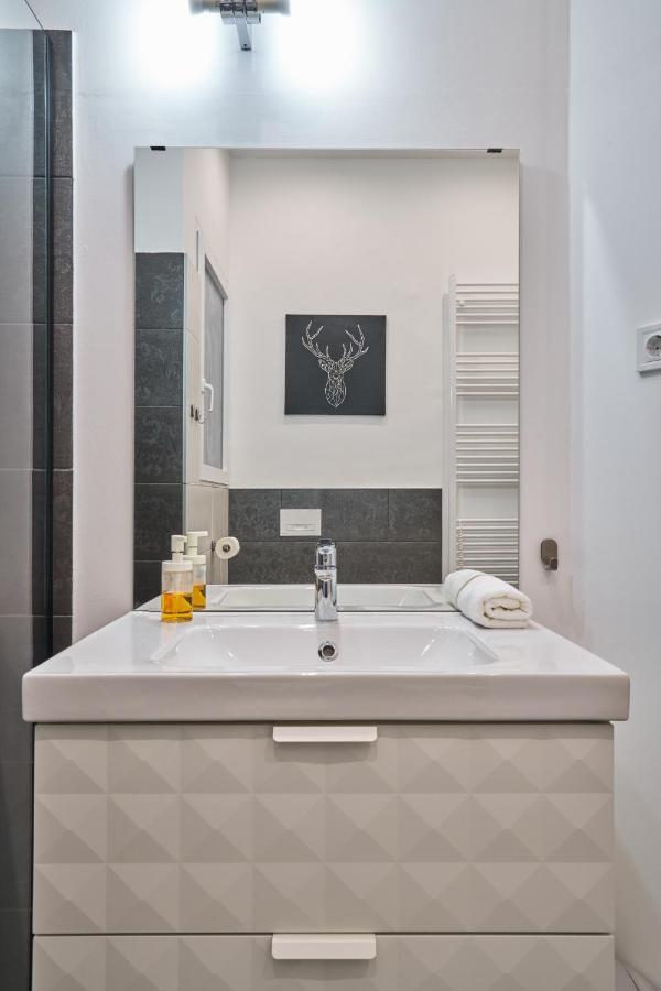 Nanirol Apartment At Gellert Bath 布达佩斯 外观 照片